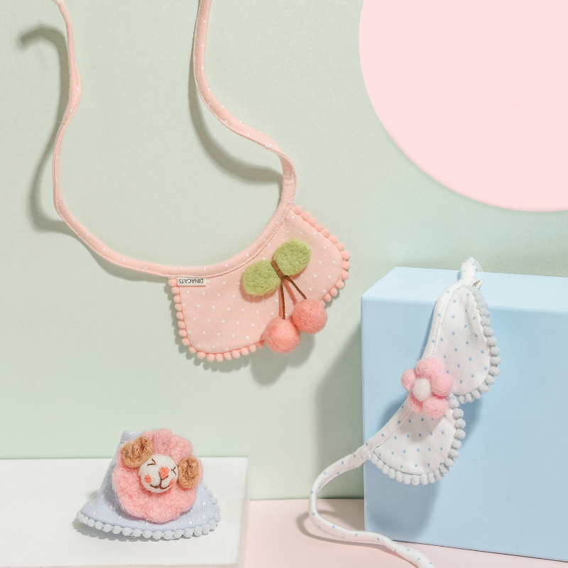 Dina Cats Bib 口水巾小围兜